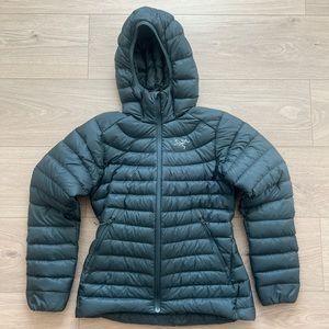 Arc’teryx cerium coat/jacket - women’s XS